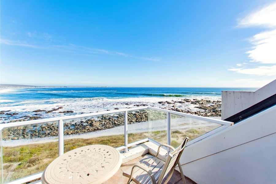 9 Bedroom Property for Sale in Shelley Point Western Cape
